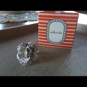 Stella & Dot Geneve Lace Ring